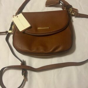 Poppy and Peonies Downtown Crossbody in Chestnut color